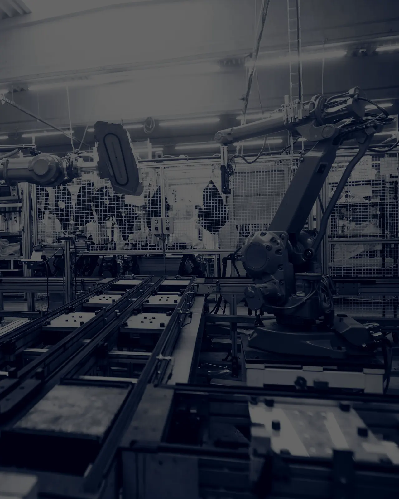 Industrieroboter an einer Fertigungslinie